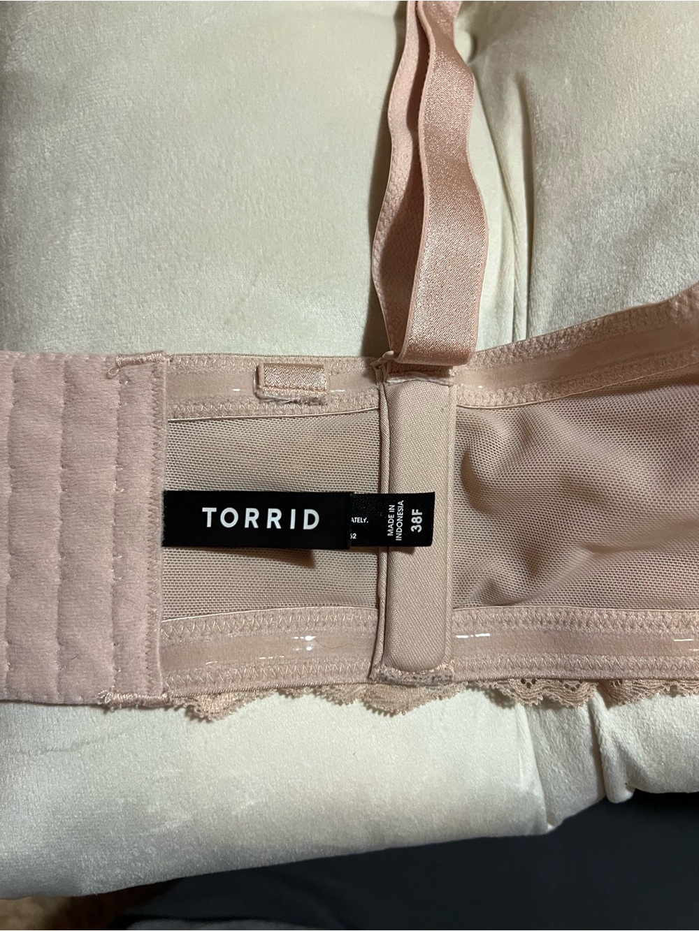 Torrid Bombshell Everyday Strapless Bra in Nude Size 38F - Picture 7 of 9